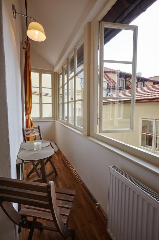Queen Bee Apartments Praga Camera foto